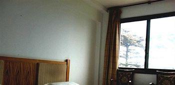 Mount Emei Jindingxiang Huaili Hotel Ъмейшан Екстериор снимка